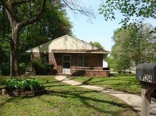 1724 E 67th St, Indianapolis, IN 46220