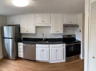 34 Salem End Rd #7B, Framingham, MA 01702