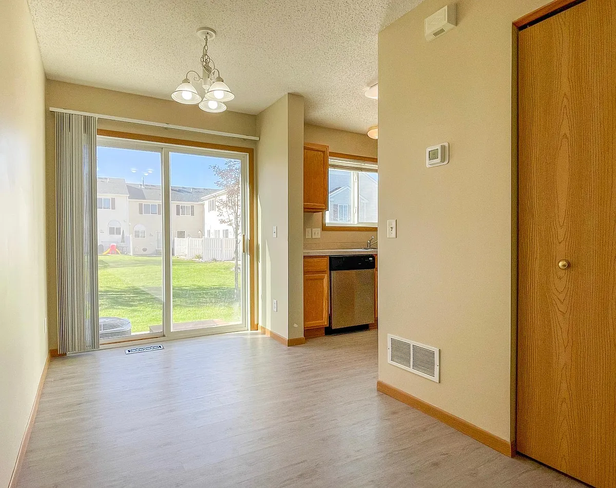 Building Photo - 15513 Foghorn Ln