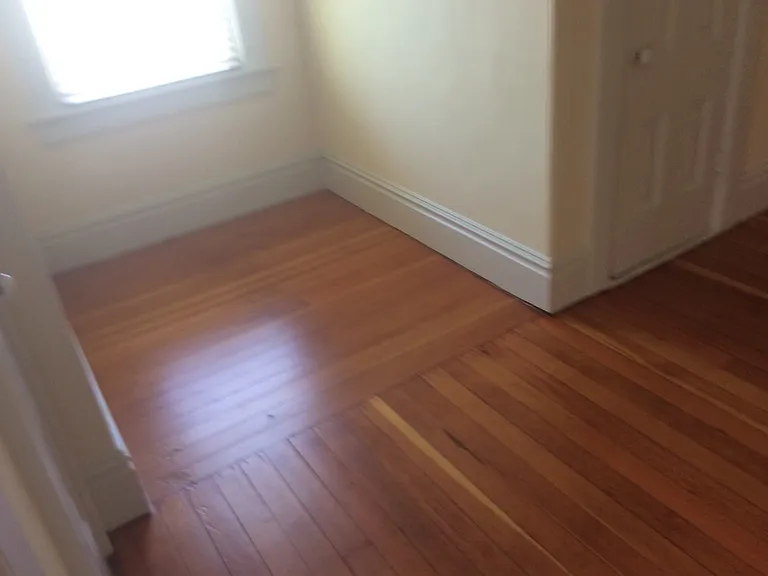 1421 2nd St #2 — Photo 15