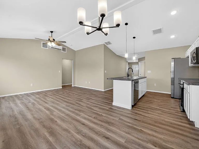 152 Ruby Ln — Photo 15