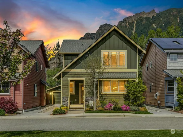 876 NE 2nd Street, North Bend, WA 98045