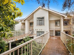 4165 178th Ln SE APT 104, Bellevue, WA 98008