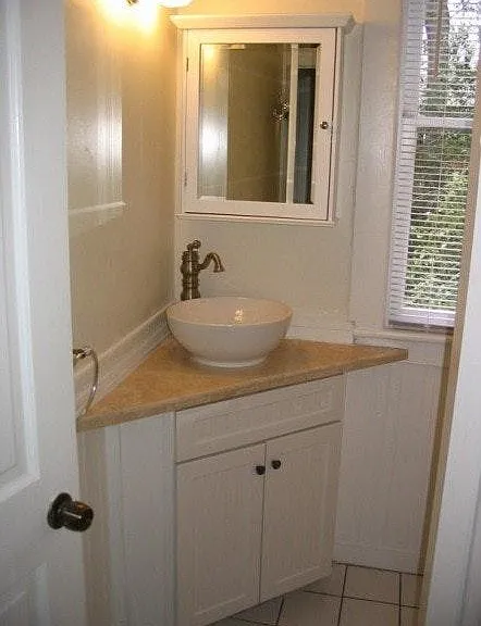 1415 Barnard St #2 — Photo 2