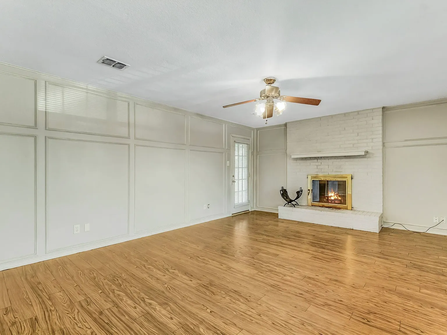 2800 Shady Grove Dr — Photo 2