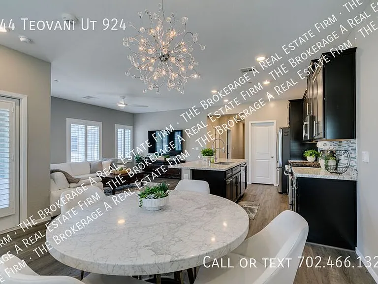 544 Teovani St #924 — Photo 12