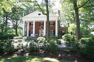 7010 Forest Hill Dr photo 1