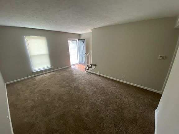 5th image of 4813 Catskill Dr