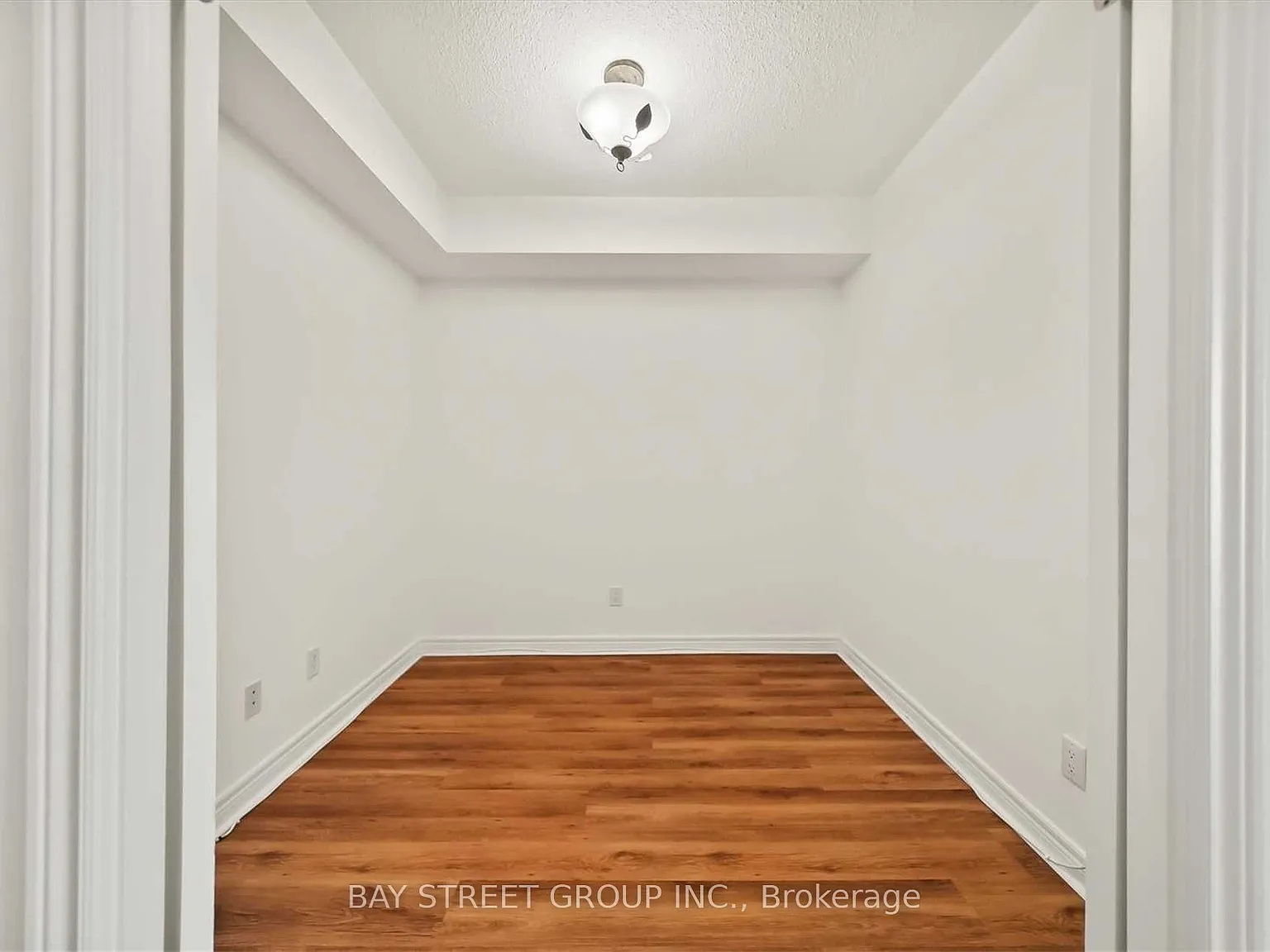 2 bed, $2,550 — Photo 4