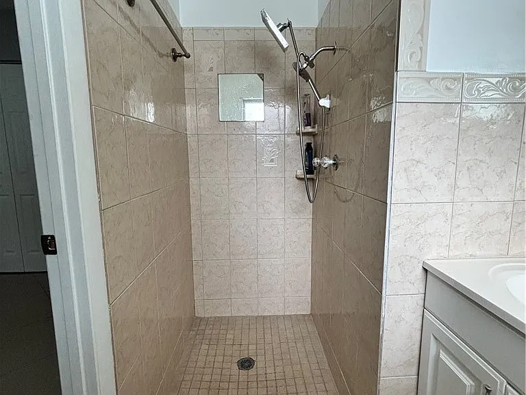209 Punta Alta Ct — Photo 29