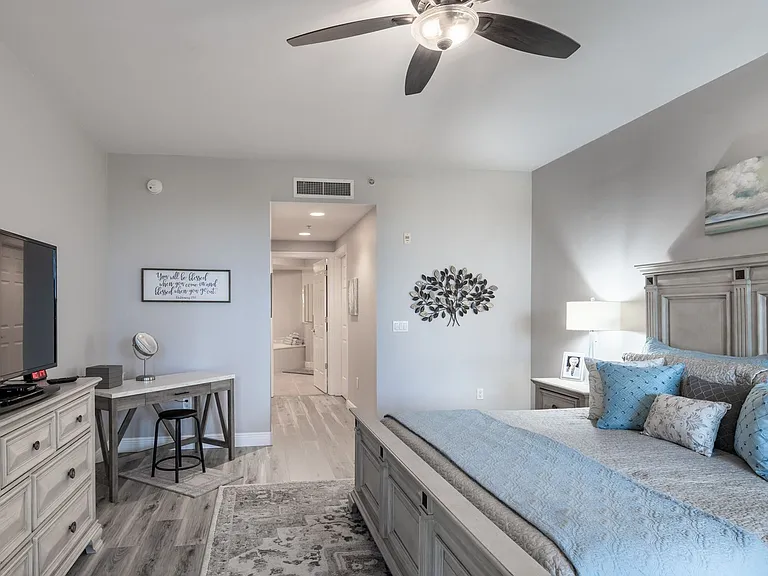 3313 Sunset Key Cir #107 — Photo 33