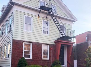 498 Broadway, Providence, RI 02909