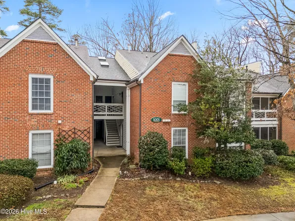 1001 Kingswood Drive #J, Chapel Hill, NC 27517
