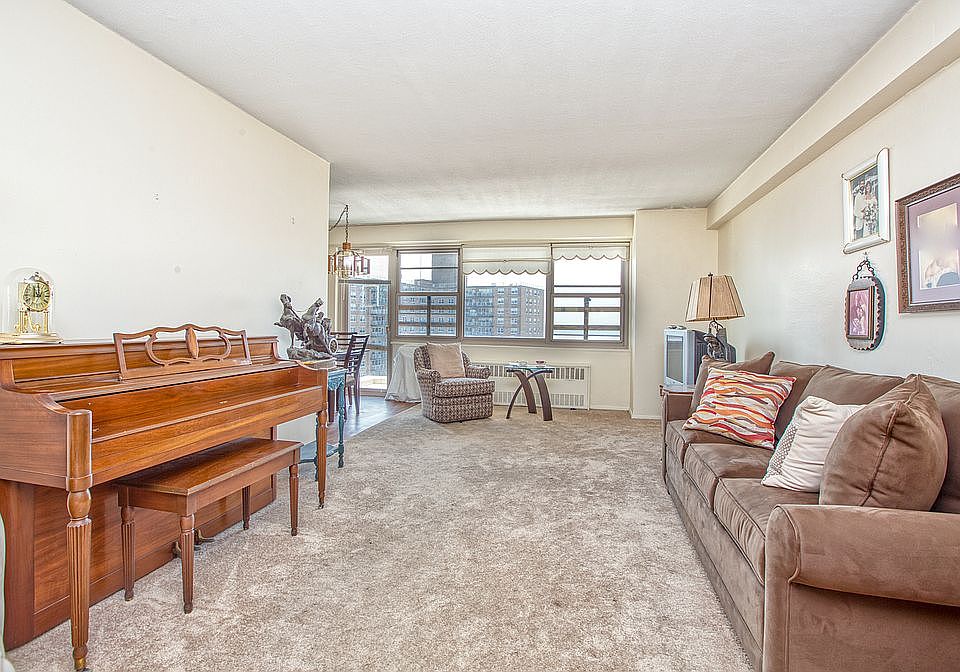 1st image of 440 Neptune Ave #20R