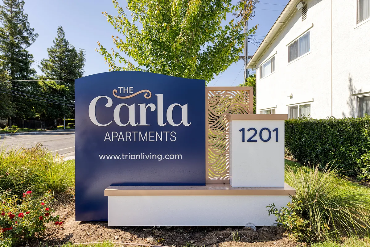 Building Photo - The Carla Apartments