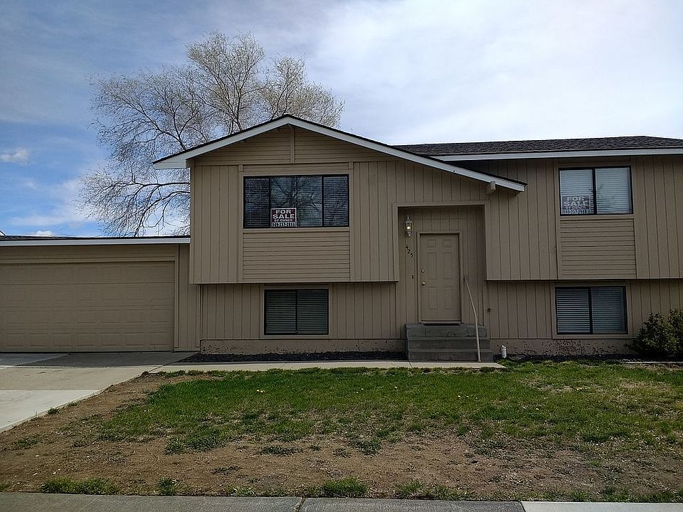 1st image of 425 N Grape Dr