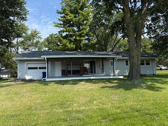 5th image of 1015 Fairacres Rd