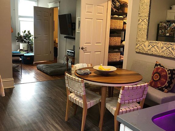 3rd image of 1824 N Paulina St APT 2FR