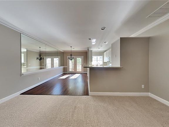 3rd image of 4446 Piedmont Trace Dr
