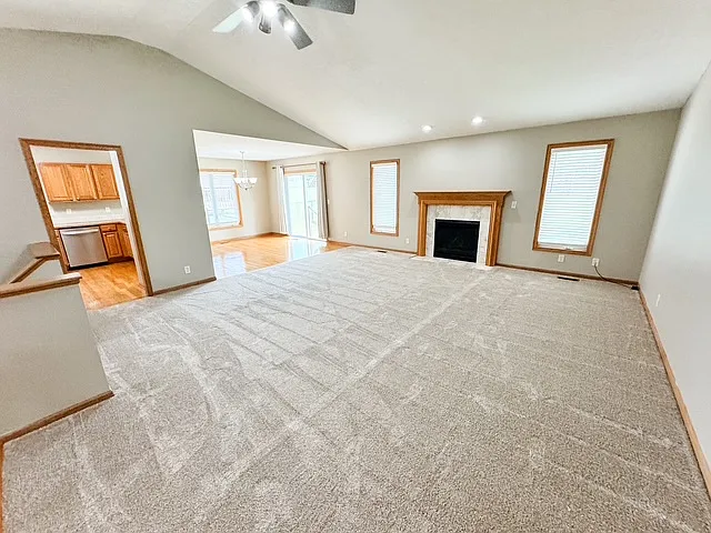 6111 Thompson Creek Blvd — Photo 2