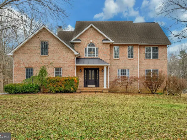 8099 Burr Hill Rd, Rhoadesville, VA 22542