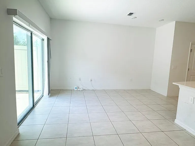 3591 Mayfair St — Photo 8