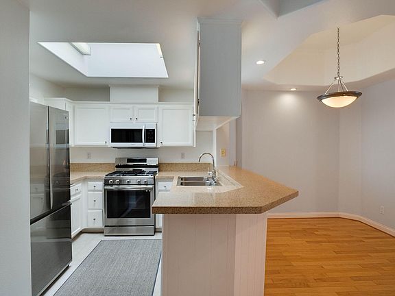 2nd image of 11961 Montana Ave APT 305
