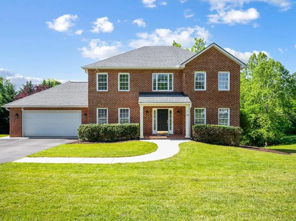 545 Lady Slipper Ln, Lynchburg, VA 24502