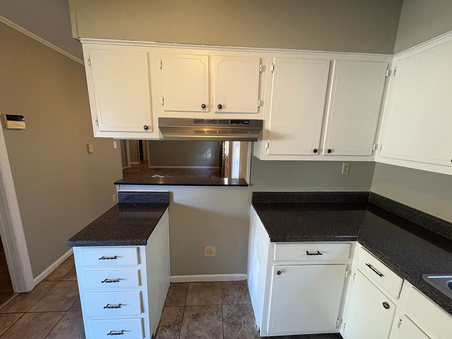 Fantastic 3 Bed 2 Bath Home! — Photo 4