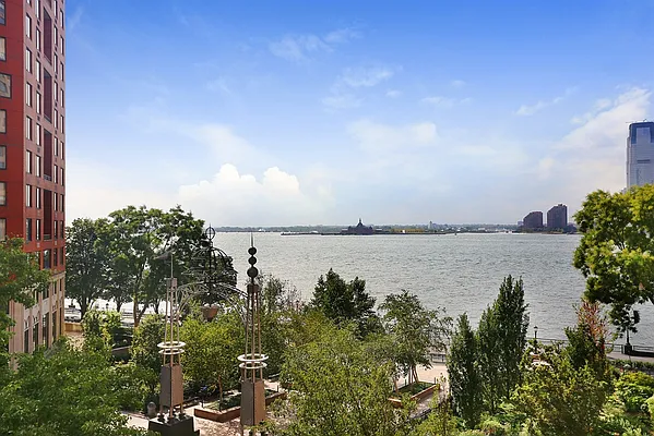 Sold by Corcoran | media 6