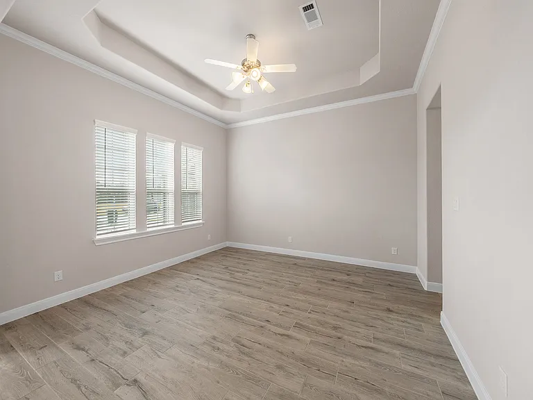 1524 N Bluebonnet Ln — Photo 13