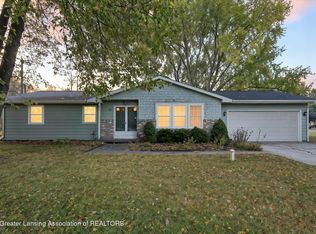 7895 W Herbison Rd, Grand Ledge, MI 48837