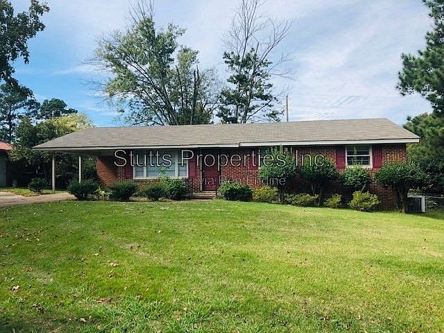 1st image of 118 Shoals Blvd S