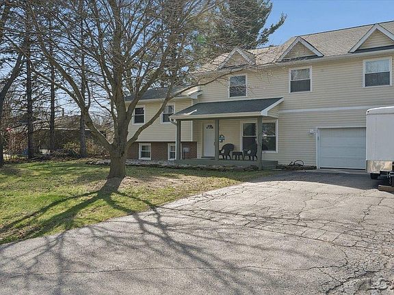 2nd image of 264 Normandy Dr