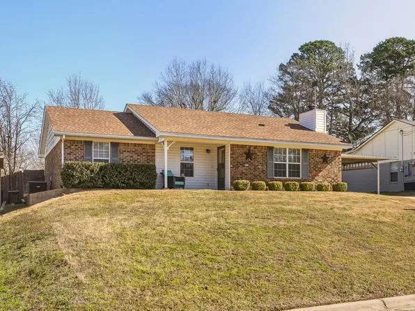 3710 Pratt Dr, Longview, TX 75604