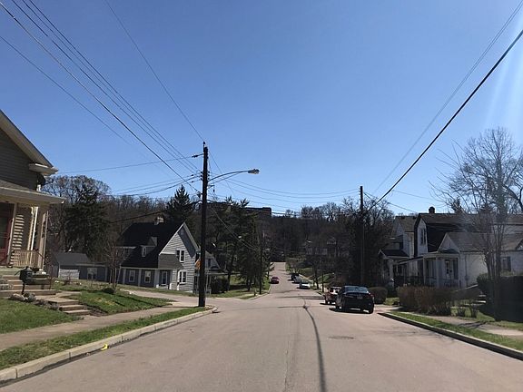 4th image of 4651 Howard Ave