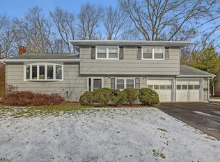 1566 Brookside Rd, Mountainside, NJ 07092