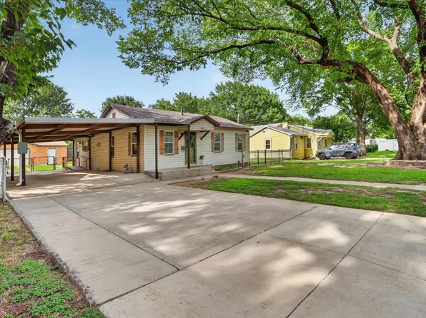 5608 Watters Pl, Westworth Village, TX 76114