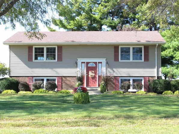 2962 180th St, Galesburg, IL 61401