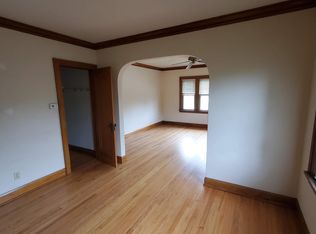 2321 Broadway APT 4, Rockford, IL 61104