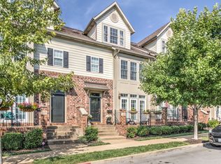 211 S Taylor Ave #15, Saint Louis, MO 63122
