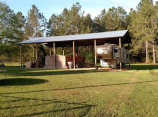 1352 Orange Hill Rd, Chipley, FL 32428