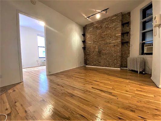 Rented by Corcoran | media 1