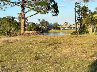 4 Sportsman Cir #658, Rotonda West, FL 33947