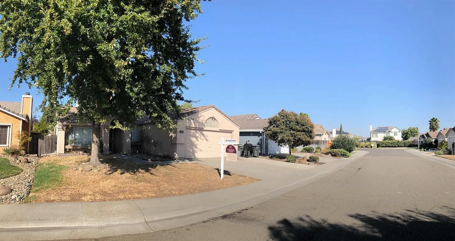 8583 New Forest Way photo 1