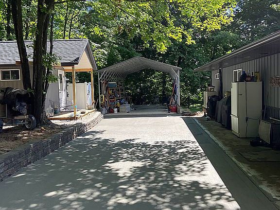 4th image of 11285 Orchard Dr