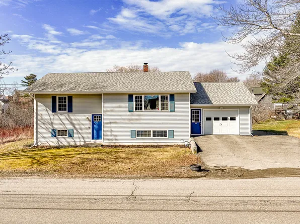 18 Booker Street, Thomaston, ME 04861