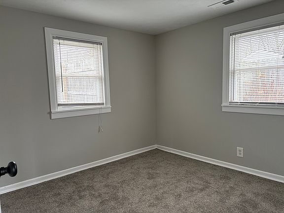 5th image of 7309 Edgewater Dr