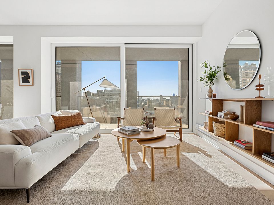 1st image of 225 W 28th St APT 18C