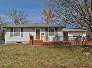 403 Main St, Sweet Springs, MO 65351